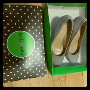 Kelly Katie Gray Suede Heels - 6M